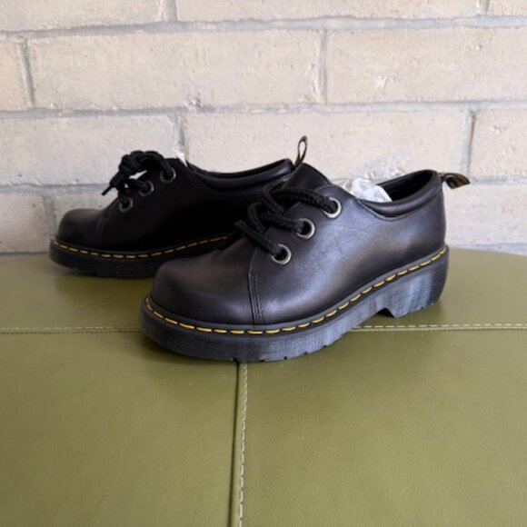 Dr. Martens Cranford oxford black size US W 10 / UK 8 NIB - Picture 3 of 8